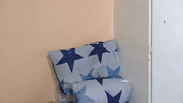 Snapshot of EbonyPhatBooty chatting on 4, 10, 2025 EbonyPhatBooty online show from 4, 10, 2025