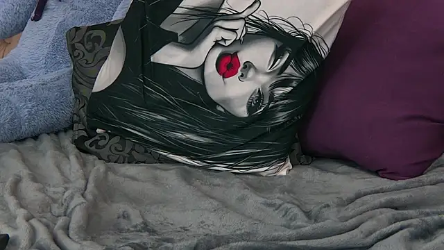 VannyFoxx online show from 15, 4, 2026