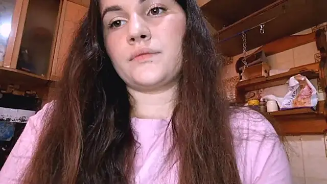 DierdreCousineau online show from 22, 10, 2025