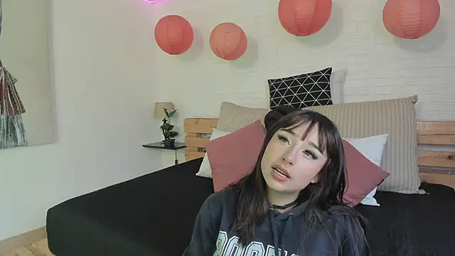Snapshot of Anie_sp chatting on 15, 9, 2025 Anie sp online show from 15, 9, 2025