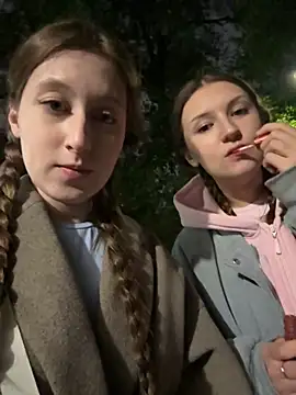 FroggyAnna online show from 6, 10, 2025