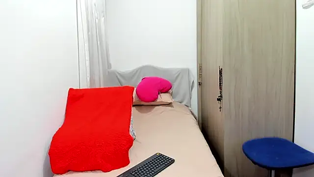 Isbettyche online show from 19, 11, 2025