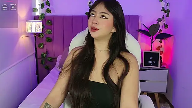 Snapshot of VioletBlacke_ chatting on 11, 10, 2025 VioletBlacke online show from 11, 10, 2025