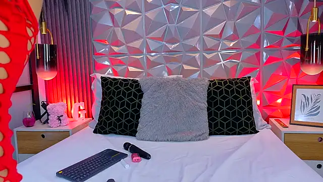 Snapshot of AshleyBaker1 chatting on 7, 11, 2025 AshleyBaker1 online show from 7, 11, 2025