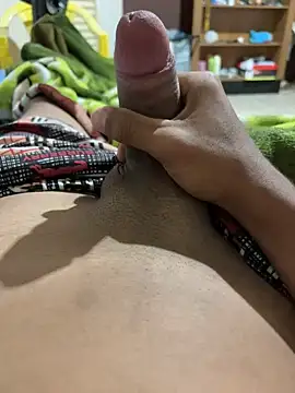 Snapshot of marcqueim chatting on 2, 2, 2026 marcqueim online show from 2, 2, 2026