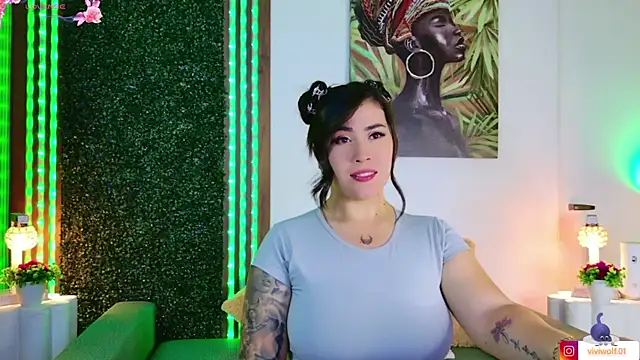 sarawolff online show from 10, 6, 2026