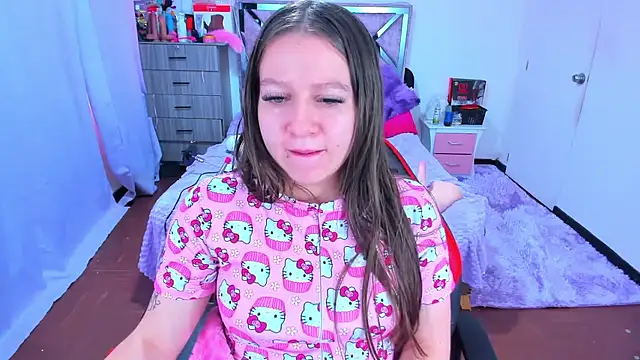 Luna Analya online show from 17, 12, 2025