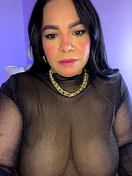 Snapshot of Vicky_Saidi chatting on 5, 11, 2025 Vicky Saidi online show from 5, 11, 2025