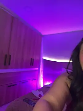 Snapshot of Vicky_Saidi chatting on 4, 3, 2026 Vicky Saidi online show from 4, 3, 2026