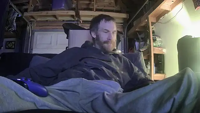 Snapshot of Tiggitytomociti chatting on 7, 2, 2026 Tiggitytomociti online show from 7, 2, 2026