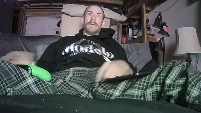 Snapshot of Tiggitytomociti chatting on 18, 2, 2026 Tiggitytomociti online show from 18, 2, 2026