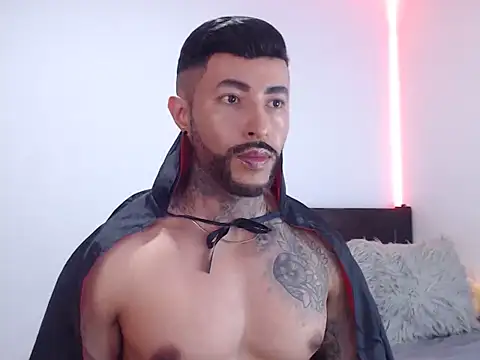 andrea de lucaa online show from 30, 10, 2025