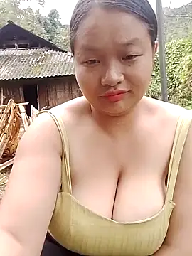 Snapshot of girl-babi chatting on 23, 9, 2025 girl-babi online show from 23, 9, 2025