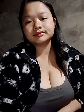 Snapshot of girl-babi chatting on 18, 12, 2025 girl-babi online show from 18, 12, 2025