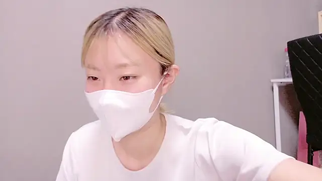 Nana  ch online show from 20, 10, 2025