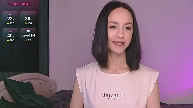 Snapshot of MiaSweetasHoney chatting on 30, 9, 2025 MiaSweetasHoney online show from 30, 9, 2025