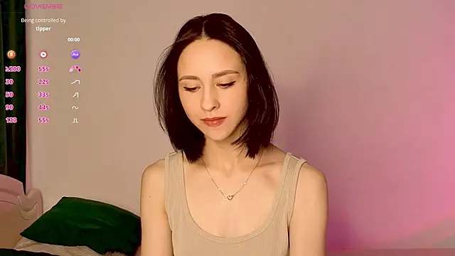 Snapshot of MiaSweetasHoney chatting on 13, 11, 2025 MiaSweetasHoney online show from 13, 11, 2025