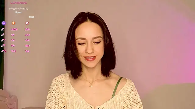 Snapshot of MiaSweetasHoney chatting on 21, 11, 2025 MiaSweetasHoney online show from 21, 11, 2025