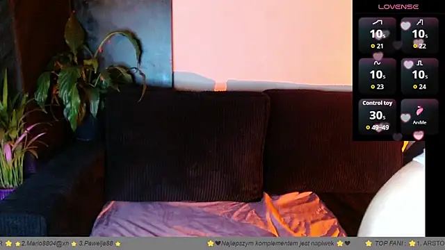   Leyla   online show from 7, 4, 2026