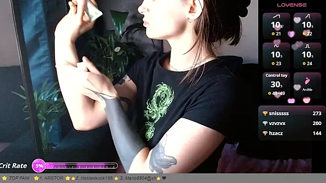   Leyla   online show from 20, 4, 2026