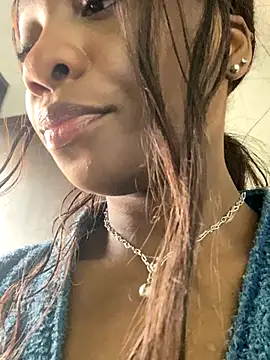 Snapshot of Astergray21 chatting on 6, 10, 2025 Astergray21 online show from 6, 10, 2025