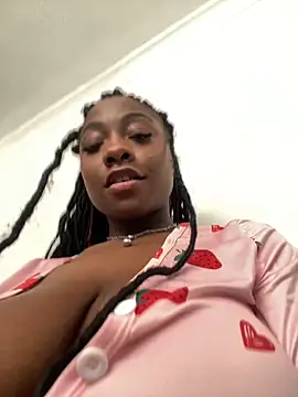 Snapshot of Astergray21 chatting on 14, 10, 2025 Astergray21 online show from 14, 10, 2025