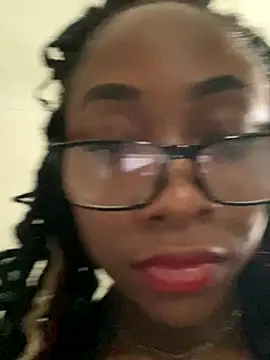 Snapshot of Astergray21 chatting on 19, 10, 2025 Astergray21 online show from 19, 10, 2025