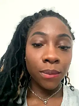 Snapshot of Astergray21 chatting on 30, 10, 2025 Astergray21 online show from 30, 10, 2025