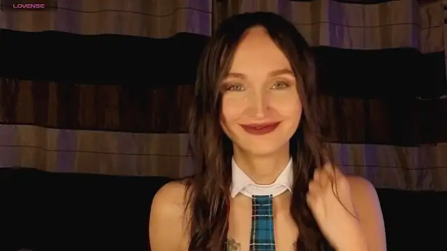 Snapshot of xSweetMissx chatting on 21, 9, 2025 xSweetMissx online show from 21, 9, 2025