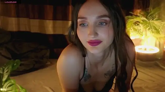 Snapshot of xSweetMissx chatting on 28, 9, 2025 xSweetMissx online show from 28, 9, 2025