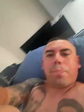 Snapshot of davidxxx099 chatting on 4, 8, 2026 davidxxx099 online show from 4, 8, 2026