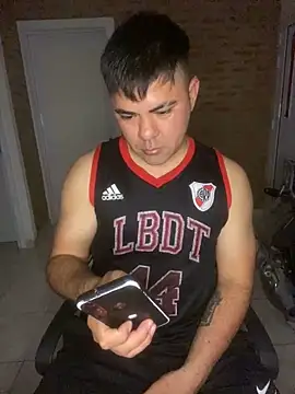 Snapshot of A-dvd-96 chatting on 24, 9, 2025 A-dvd-96 online show from 24, 9, 2025