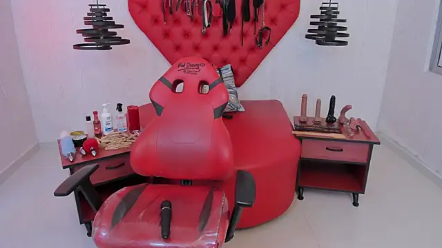 Snapshot of Miiaa_Foxyy_ chatting on 13, 9, 2025 Miiaa Foxyy online show from 13, 9, 2025