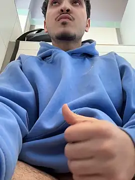 Snapshot of amo660 chatting on 9, 2, 2026 amo660 online show from 9, 2, 2026