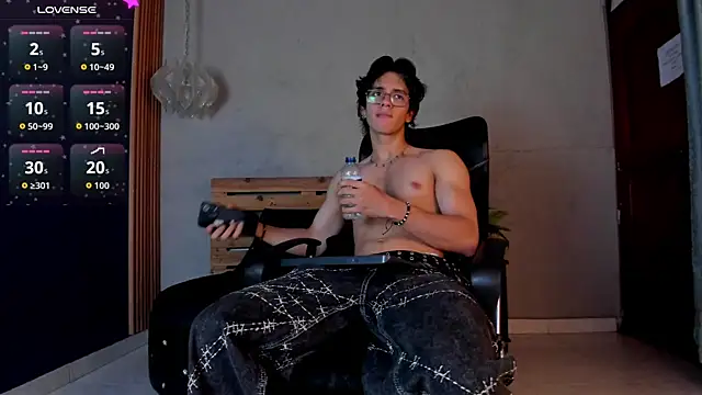 Snapshot of Markuss__ chatting on 18, 9, 2025 Markuss online show from 18, 9, 2025