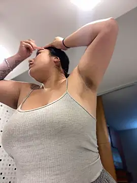 Snapshot of Tokio_Sakura chatting on 25, 10, 2025 Tokio Sakura online show from 25, 10, 2025