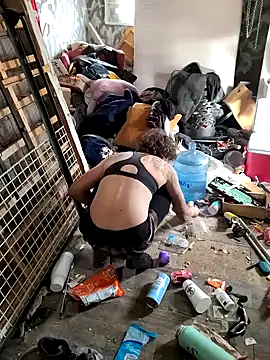 bearded cross online show from 22, 11, 2025