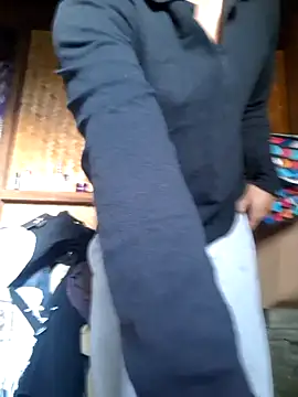 Snapshot of TheLonewolf8 chatting on 25, 11, 2025 TheLonewolf8 online show from 25, 11, 2025