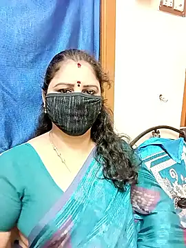 Snapshot of sushma26 chatting on 29, 10, 2025 sushma26 online show from 29, 10, 2025