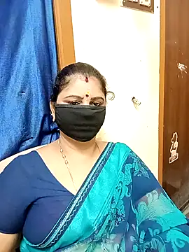 Snapshot of sushma26 chatting on 30, 10, 2025 sushma26 online show from 30, 10, 2025