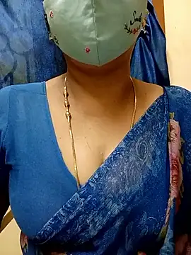 Snapshot of sushma26 chatting on 16, 6, 2026 sushma26 online show from 16, 6, 2026