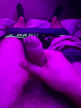 Snapshot of Tomek2224 chatting on 11, 11, 2025 Tomek2224 online show from 11, 11, 2025