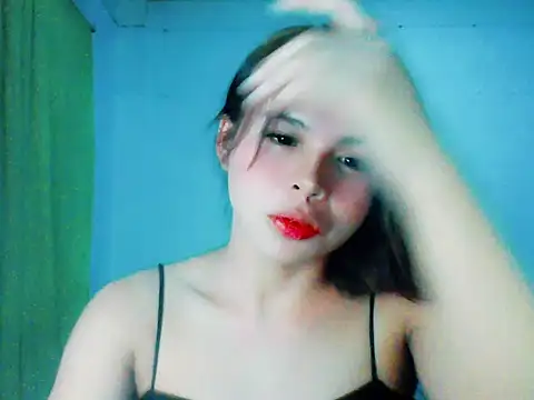 Snapshot of kera_metina chatting on 17, 12, 2025 kera metina online show from 17, 12, 2025