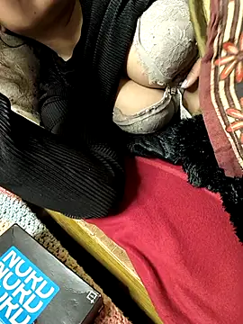 queenbuggi online show from 28, 2, 2026