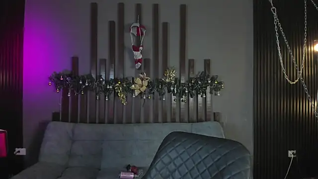 Snapshot of kloe_bella chatting on 25, 11, 2025 kloe bella online show from 25, 11, 2025