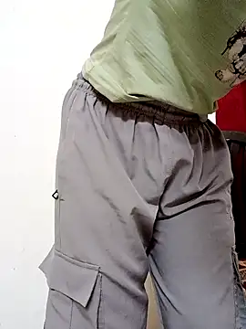 Snapshot of Nisha_cam12 chatting on 21, 9, 2025 Nisha cam12 online show from 21, 9, 2025