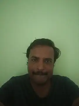Snapshot of vardh033 chatting on 23, 9, 2025 vardh033 online show from 23, 9, 2025