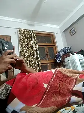 vardh033 online show from 7, 4, 2026