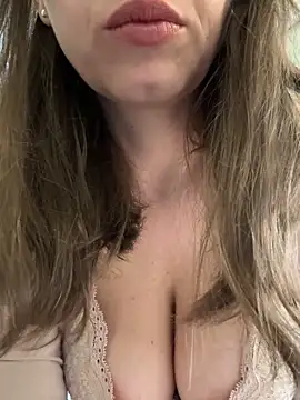 ladywithbigass online show from 1, 6, 2026