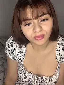 Snapshot of You_dirty_girl18 chatting on 12, 11, 2025 You dirty girl18 online show from 12, 11, 2025